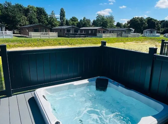 Laburnum With Hot Tub