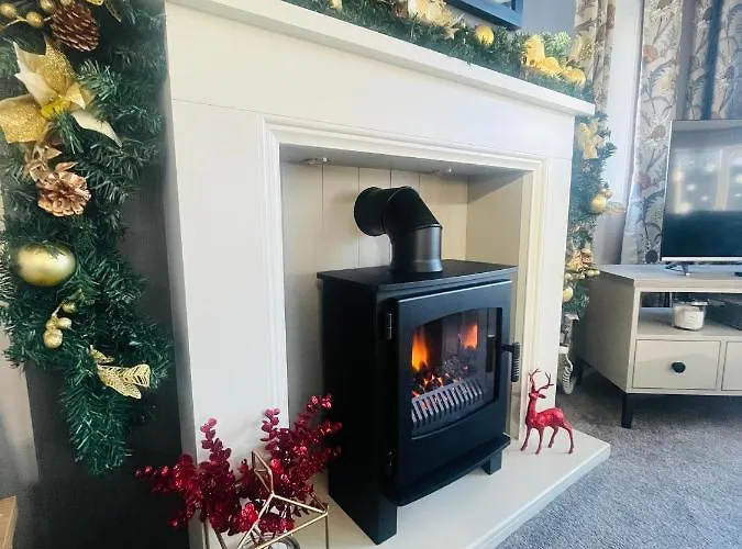 Laburnum With Hot Tub Γιορκ