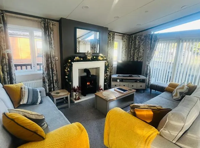 Laburnum With Hot Tub Σπίτι διακοπών